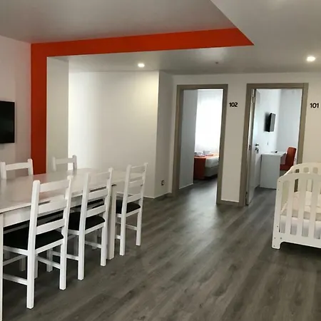 Pinoyhouse Gasthuis Fátima