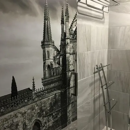 Pinoyhouse Guest house 3*