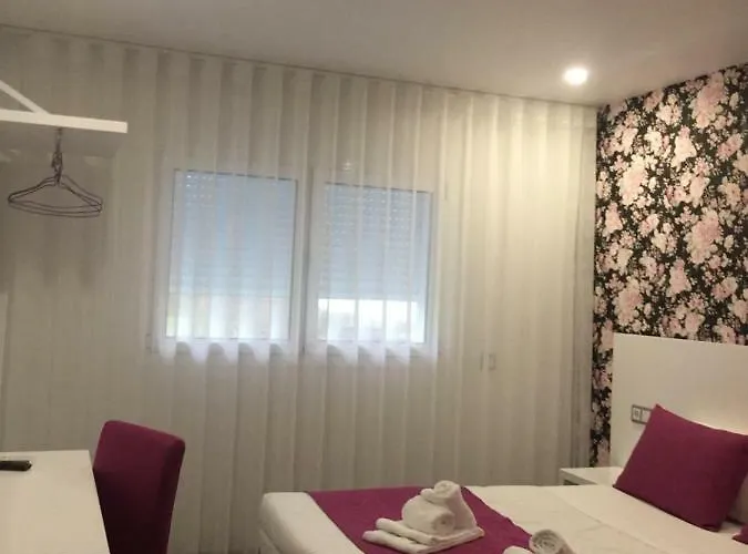 Pinoyhouse Casa de hóspedes 3*